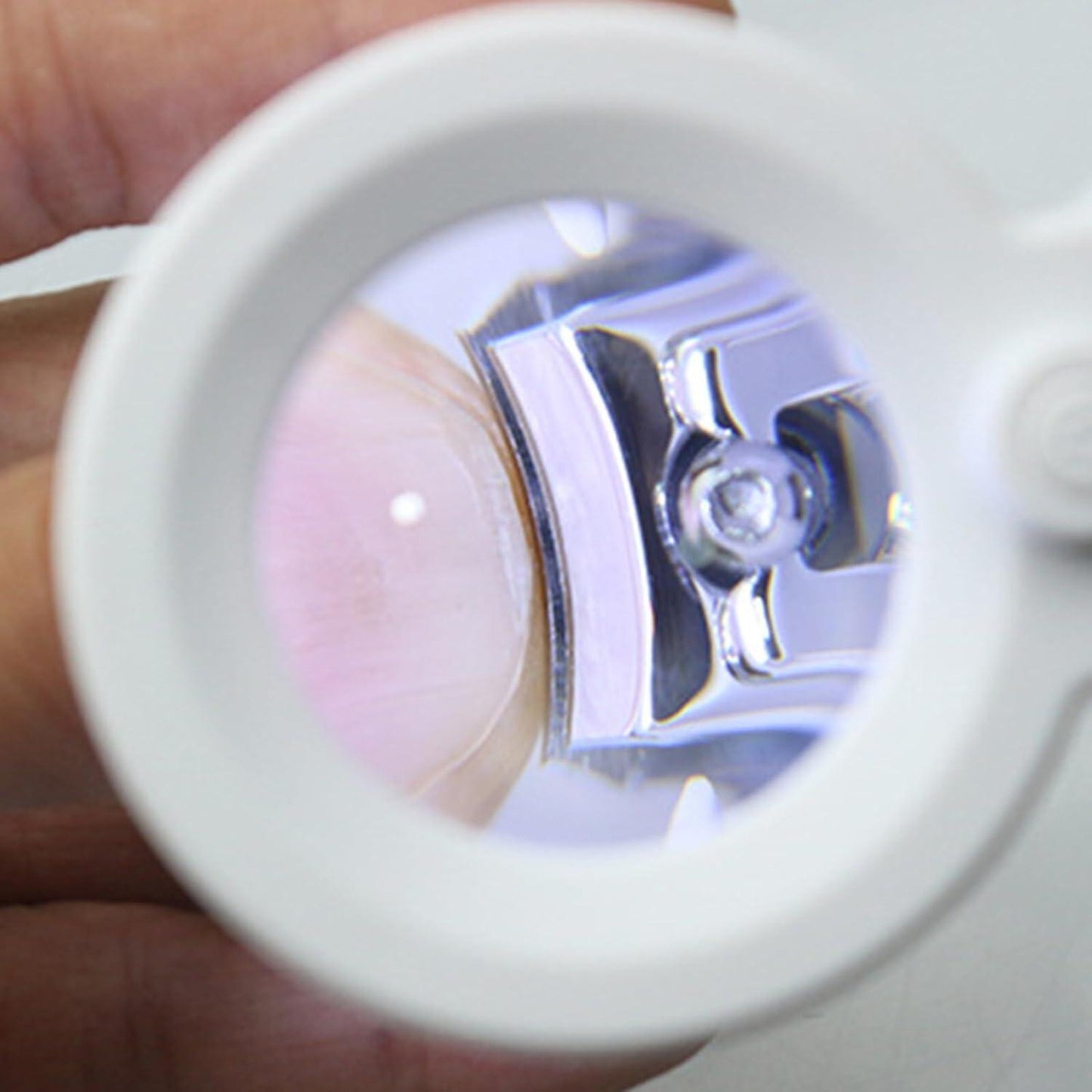 Nail clipper with 8x magnifier glass (led light and nail filer Rechargeable)